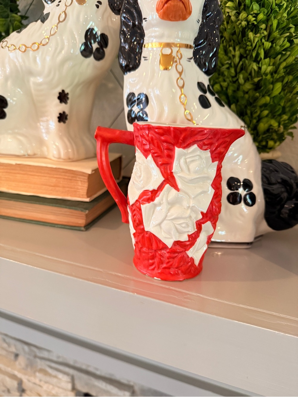 Rare Royal Trico Japan Ceramic Pitcher – Red & Cream Rose Relief, 1950s - Picture 7 of 14